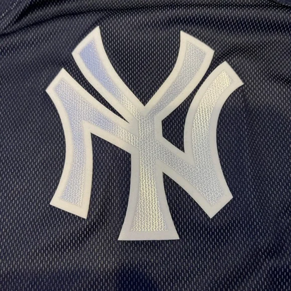 New York Yankees Derek Jeter Navy Short-Sleeve Baseball Jersey - Picture 2 of 5